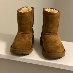 Toddler UGGs-Size 7